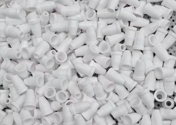 Keramik Al2O3 Konstan Dielektrik Tinggi Dengan Young'S Modulus 320 GPa