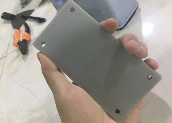 Keramik Aluminium Nitride Berwarna Abu-abu dengan Ketahanan Kimia yang Luar Biasa