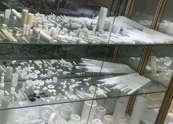1100-1300 HV Keramik Zirconia Untuk Produksi Rod Tabung Cincin Keramik