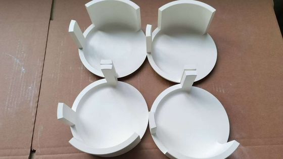 50W/mK Konduktivitas Termal Bagian Keramik Boron Nitride Untuk Lapisan Kaca Vakum