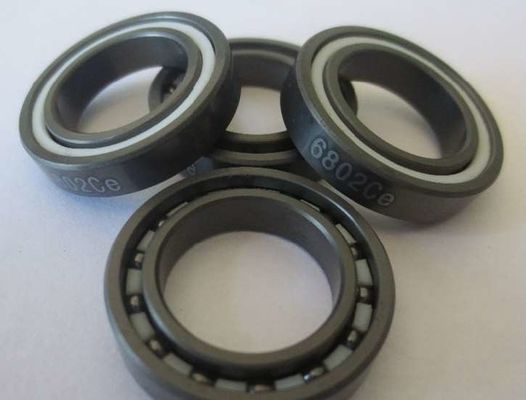 Keramik Silicium Nitride yang sangat kuat dengan ketahanan dan kekerasan fraktur yang luar biasa