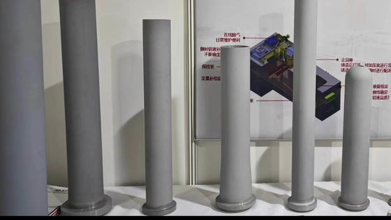 Keramik silikon nitrida tahan aus sebagai alat pemotong berputar bantalan bola dan rol mesin bagian bergerak presisi pisau dan poros dalam lingkungan aus